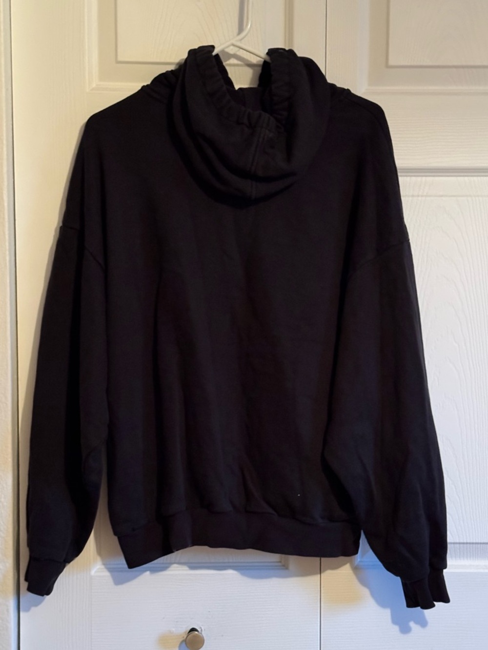 ALO Yoga Men's Black Crewneck Sweatshirt with Hood